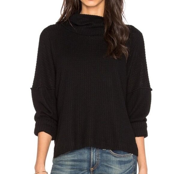 Revolve LNA Oversized Turtleneck Sweater Waffle Knit Slit Mock neck Black XS - Picture 1 of 16